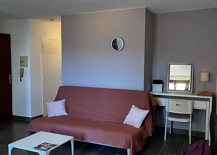 Apartment T2 A Plage, 4 Pers, Terrasse, Proche - Fr-1-696-88 Canet-en-Roussillon